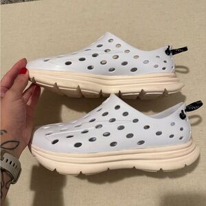 KANE: Revive - White / Cream size 7